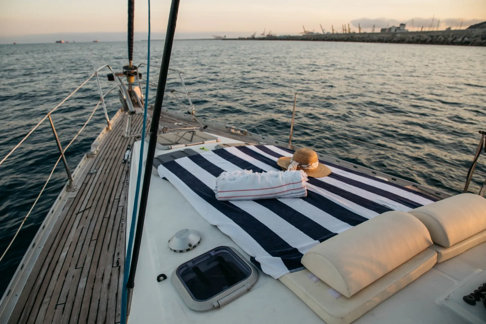 Paseo Barco Empresas - Aria.Image 3