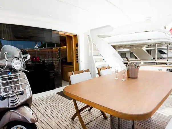 Alquiler de velero Yate Maiora Rosique en Barcelona - Aria.Image 4