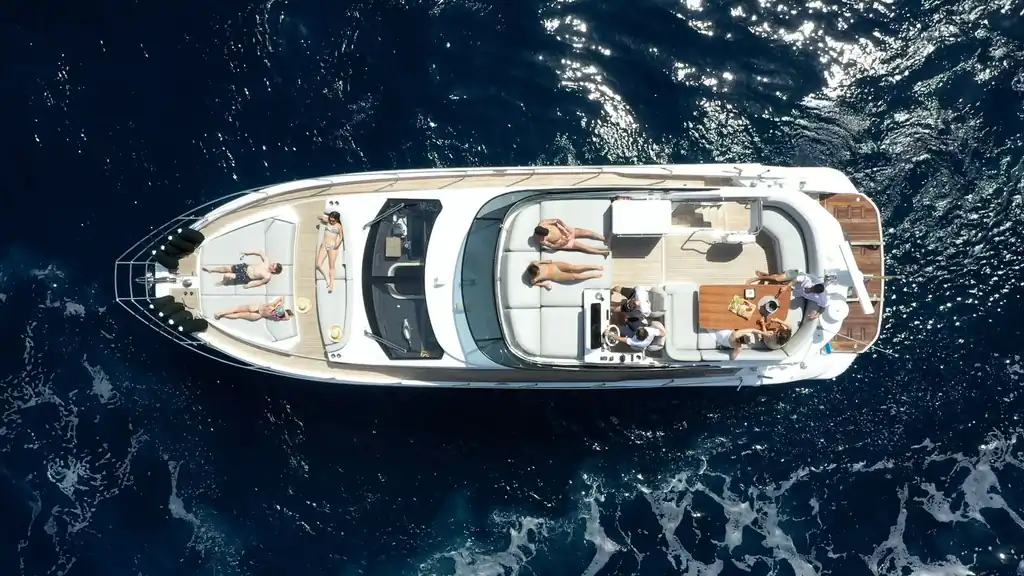 Alquiler de velero Yate Lujo Azimut en Barcelona - imagen 5