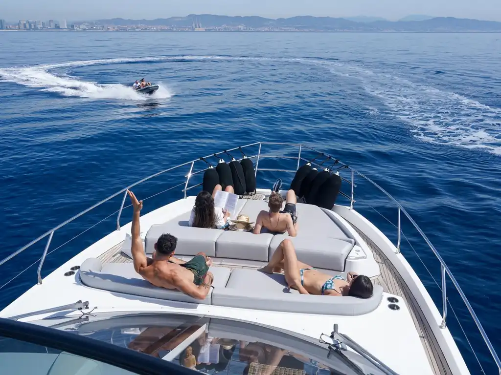 Alquiler de velero Yate Lujo Azimut en Barcelona - imagen 2