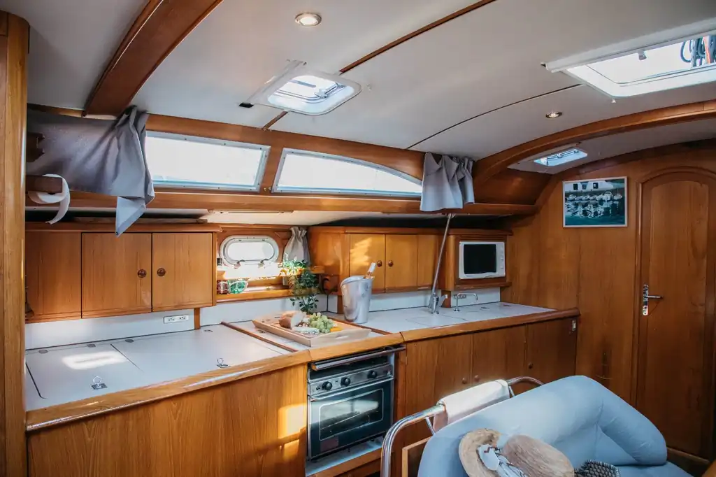 Alquiler de velero Velero Jeanneay Sun Odyssey 45 en Barcelona - imagen 3