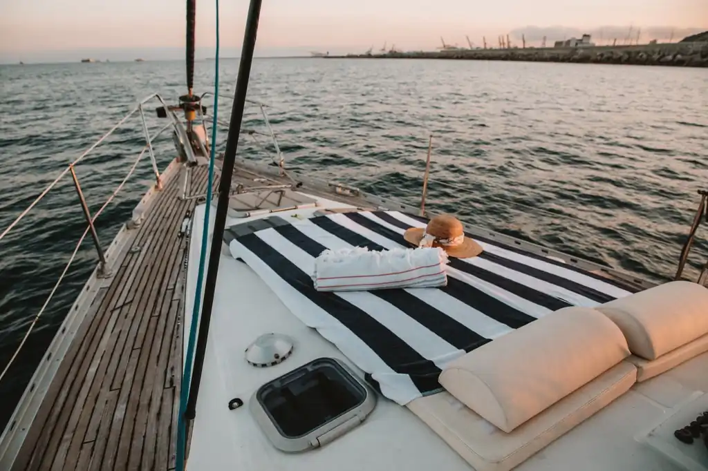 Jeanneau Sun Odyssey 45 Barefoot Veler - image 7