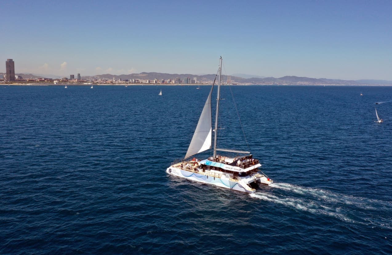 Alquiler de velero Eco Sail Catamaran en Barcelona - imagen 5